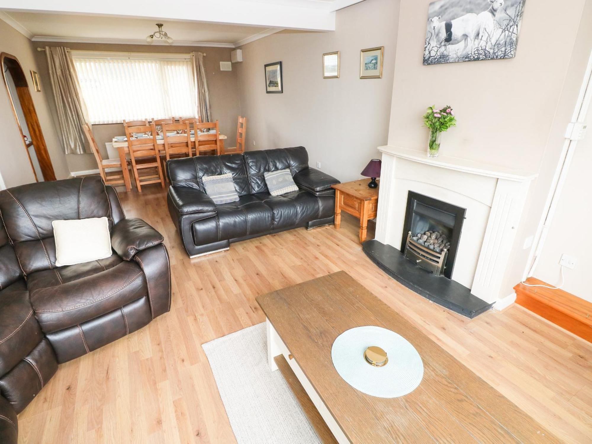 Holiday home Murmur Y Mor Goodwick