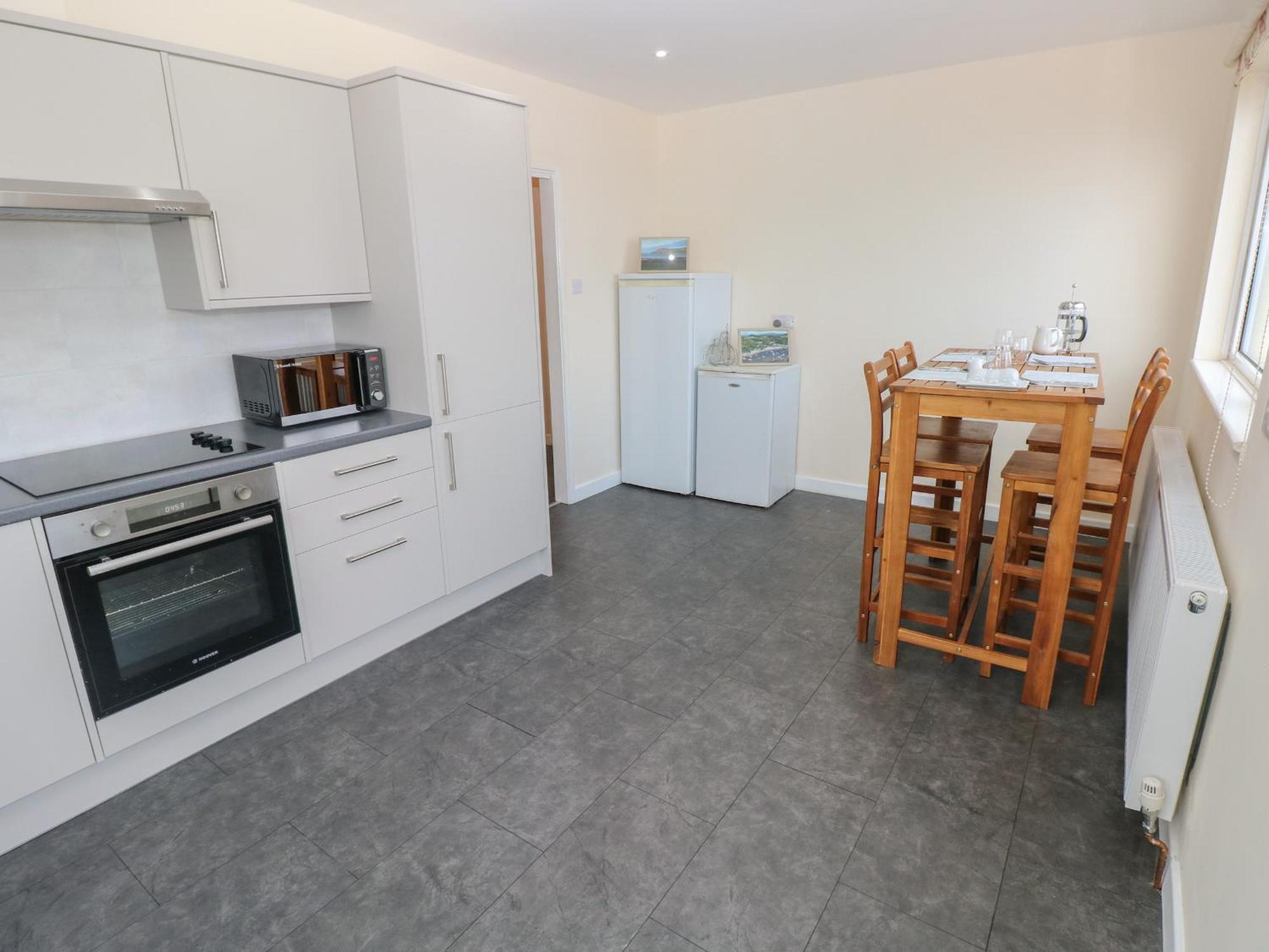 Murmur Y Mor Goodwick